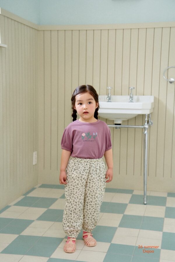 26SS 韓國童裝 三朵小花上衣碎花長褲套裝