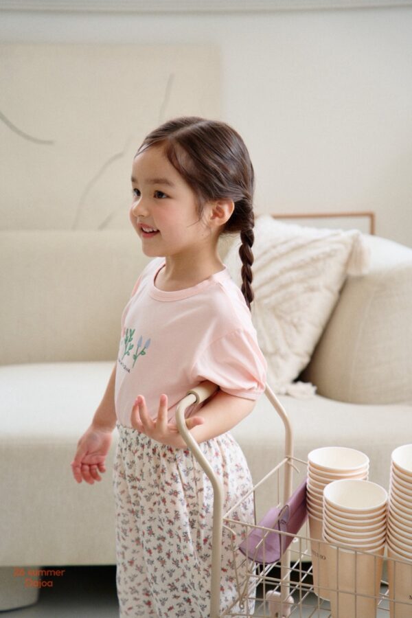 26SS 韓國童裝 三朵小花上衣碎花長褲套裝