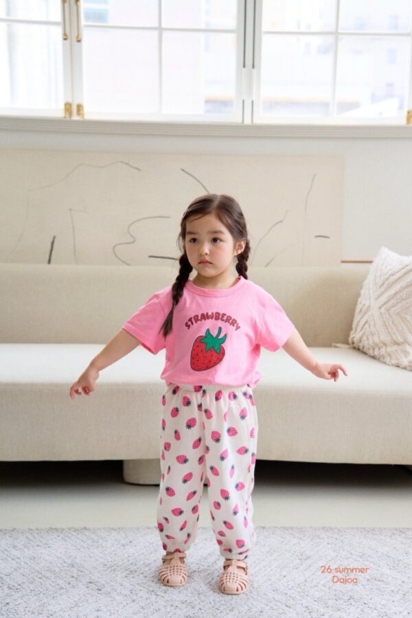 26SS 韓國童裝 大草莓上衣滿版草莓長褲套裝