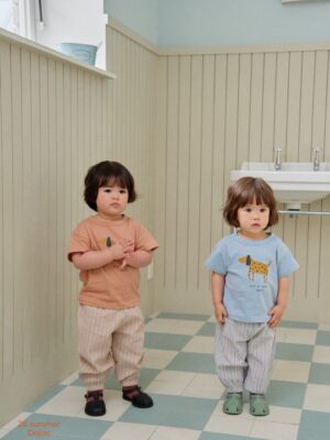 DM_20260406105936_005 26SS 韓國童裝 小狗短袖上衣直條紋縮口長褲套裝