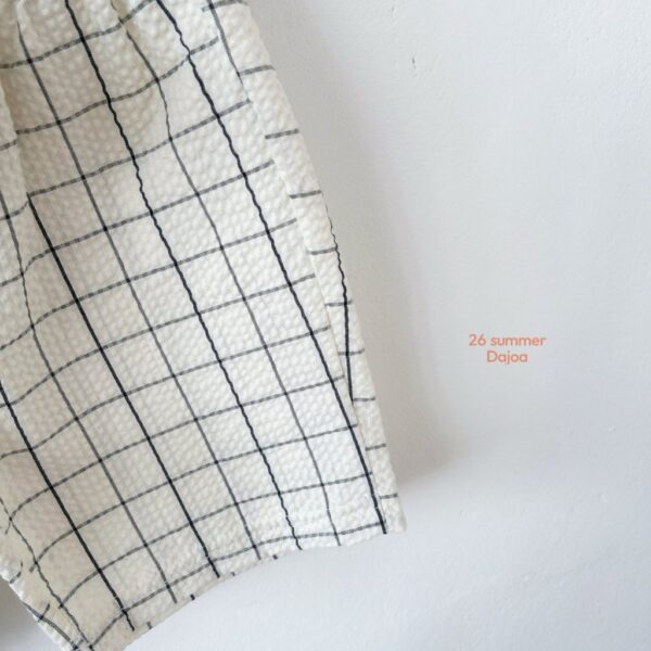 26SS 韓國童裝 線條小熊上衣格子短褲套裝