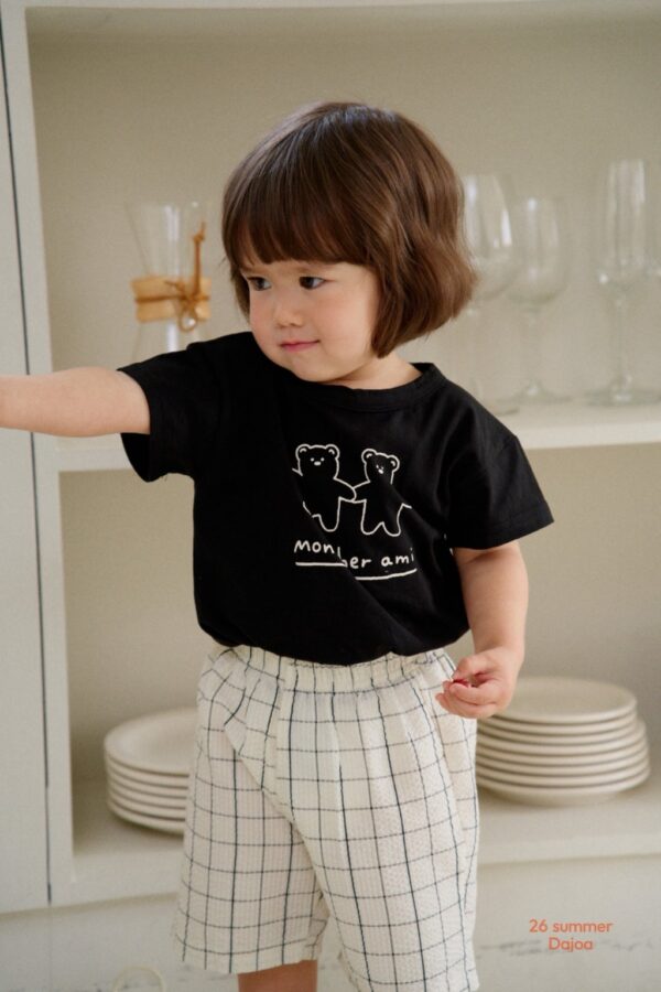 26SS 韓國童裝 線條小熊上衣格子短褲套裝