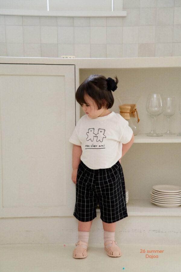 26SS 韓國童裝 線條小熊上衣格子短褲套裝