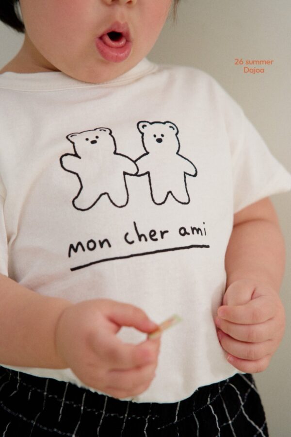 26SS 韓國童裝 線條小熊上衣格子短褲套裝