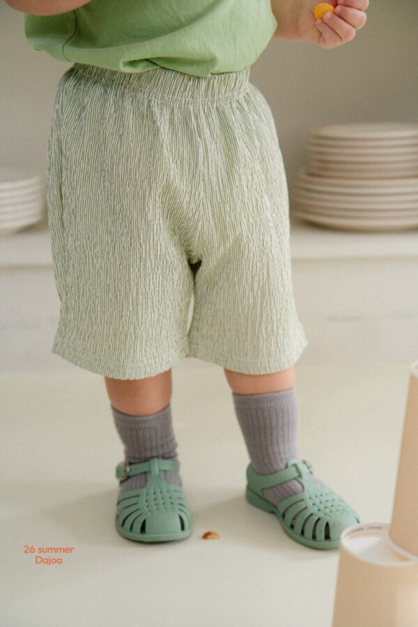 26SS 韓國童裝 格紋螃蟹上衣皺皺八分褲套裝