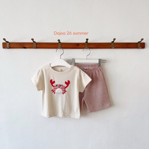 26SS 韓國童裝 格紋螃蟹上衣皺皺八分褲套裝