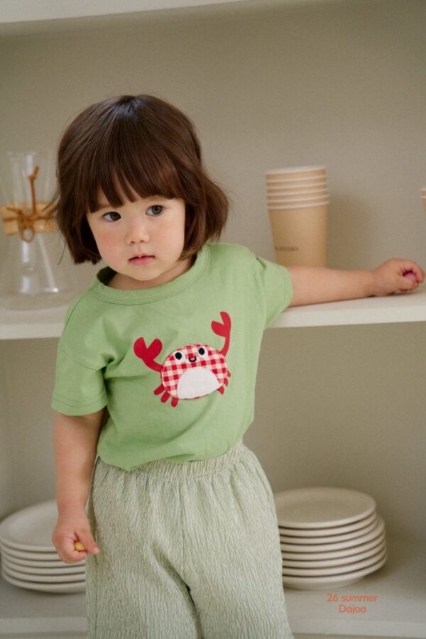 26SS 韓國童裝 格紋螃蟹上衣皺皺八分褲套裝