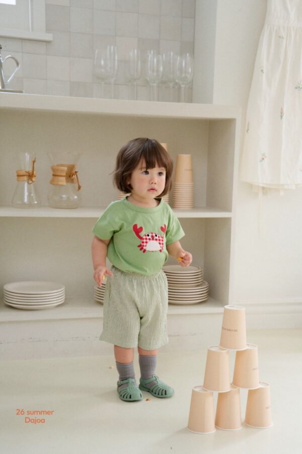 26SS 韓國童裝 格紋螃蟹上衣皺皺八分褲套裝