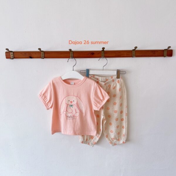 26SS 韓國童裝 線條小兔上衣圓點縮口長褲套裝